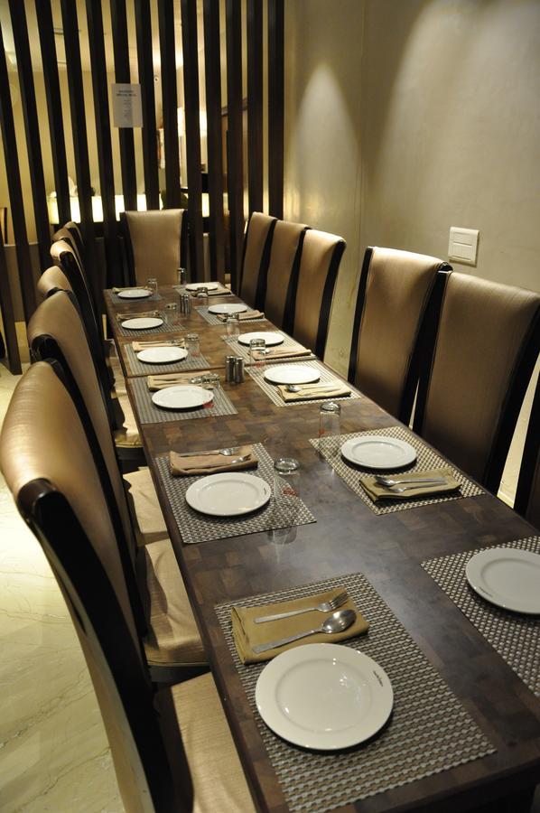 Hotel Aroma Inn Sirsa ภายนอก รูปภาพ